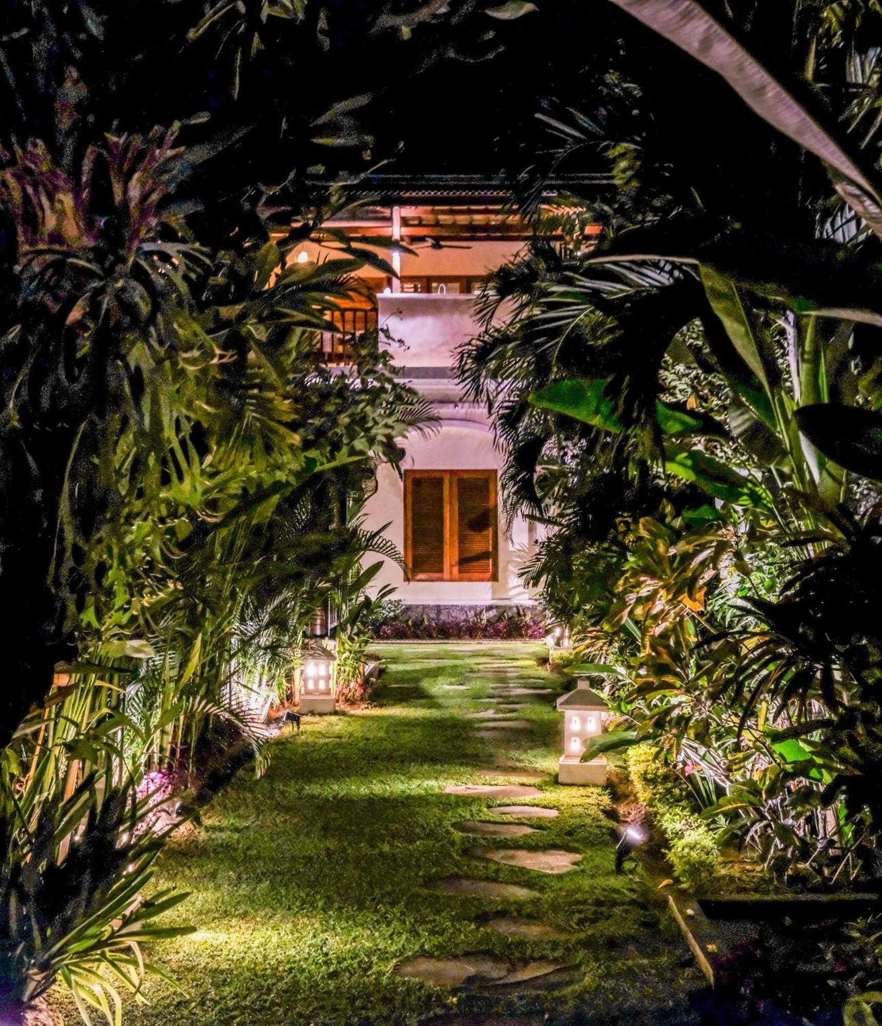Villa Mata Hari Panji Exterior photo