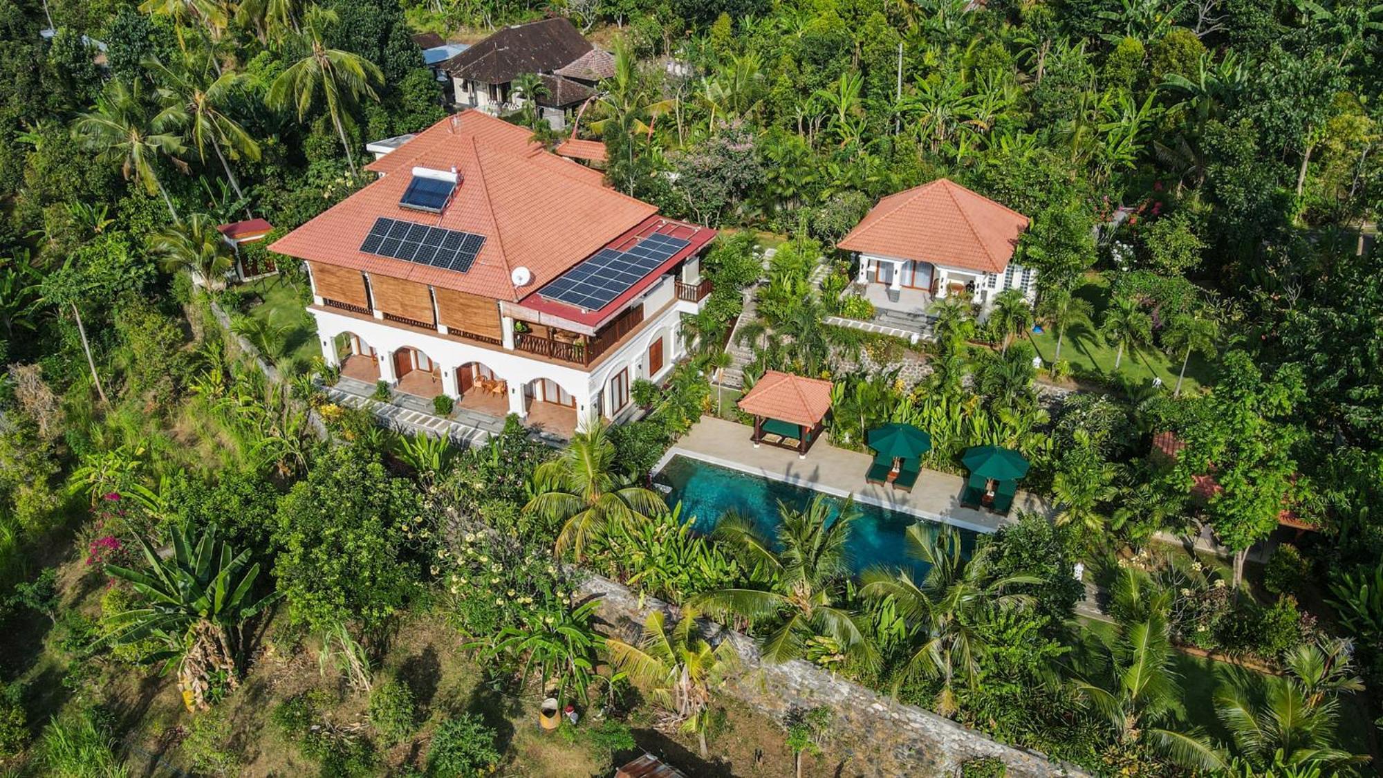 Villa Mata Hari Panji Exterior photo