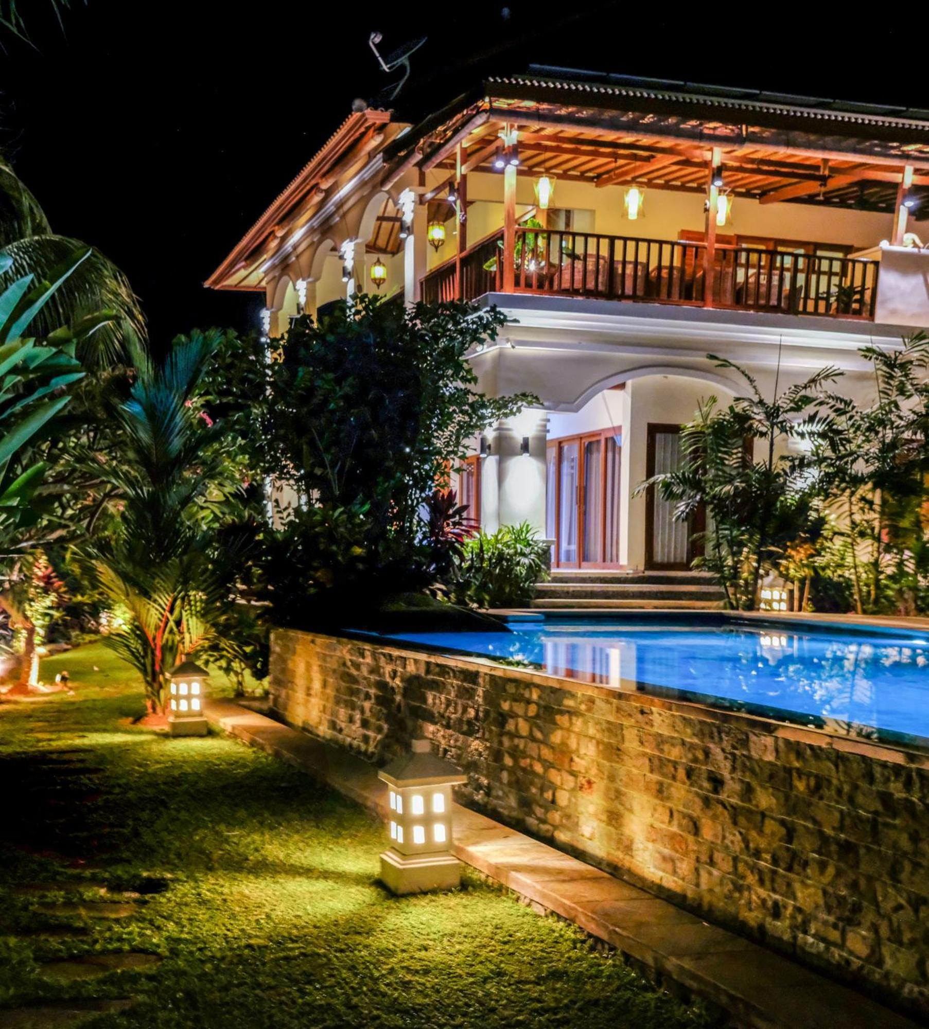 Villa Mata Hari Panji Exterior photo