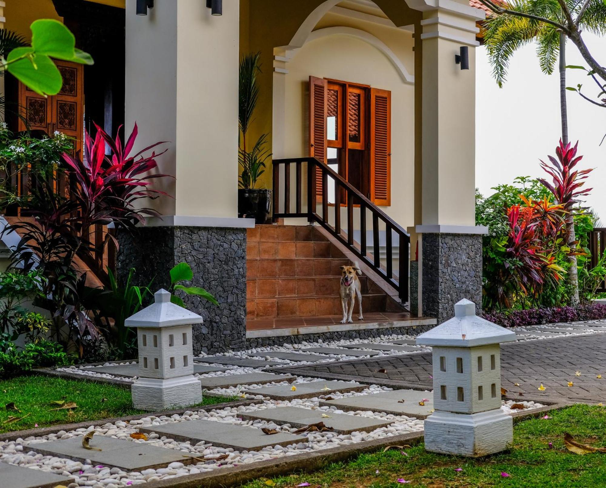 Villa Mata Hari Panji Exterior photo