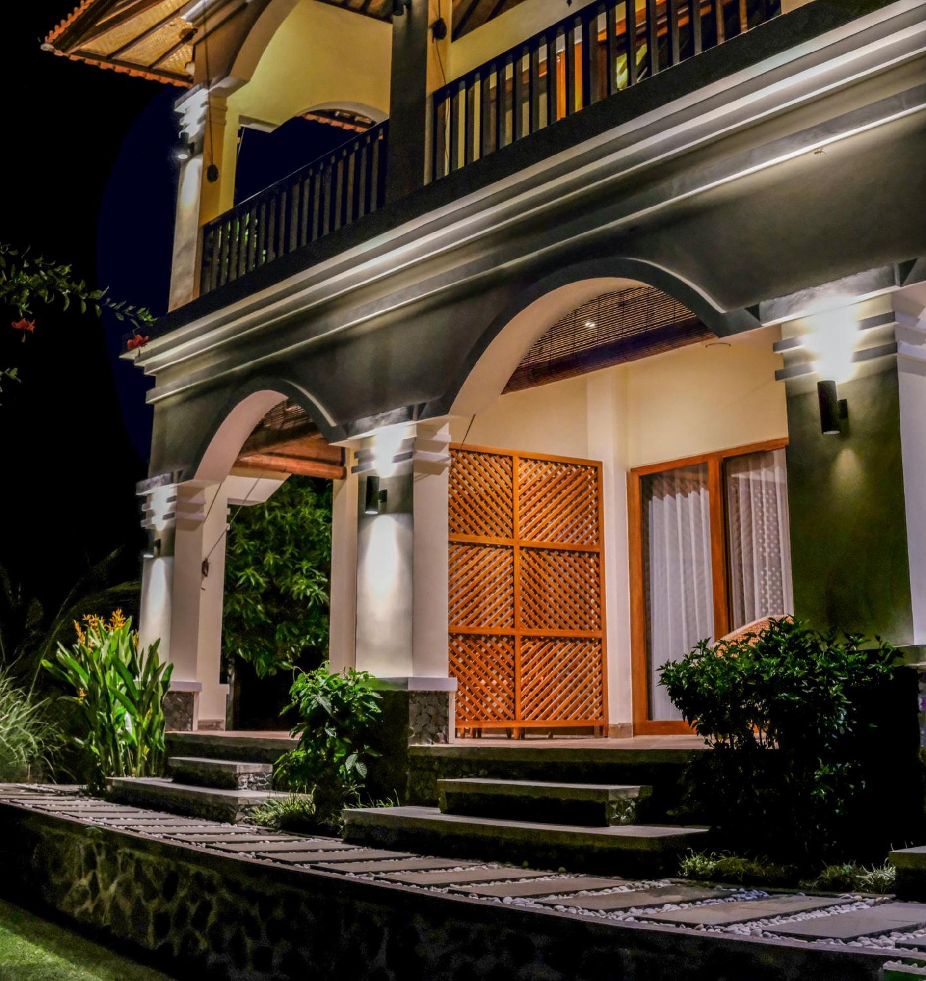 Villa Mata Hari Panji Exterior photo