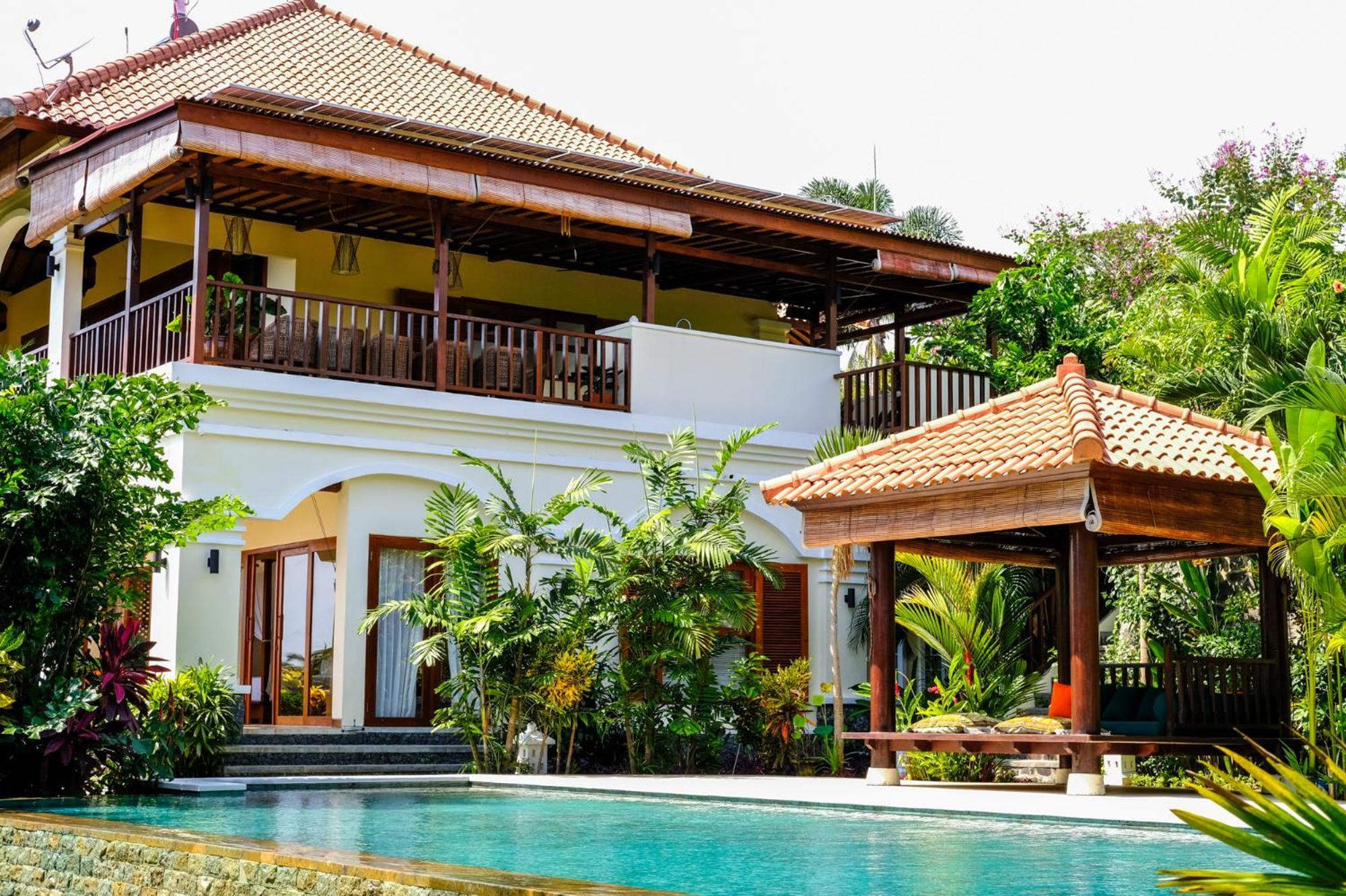 Villa Mata Hari Panji Exterior photo